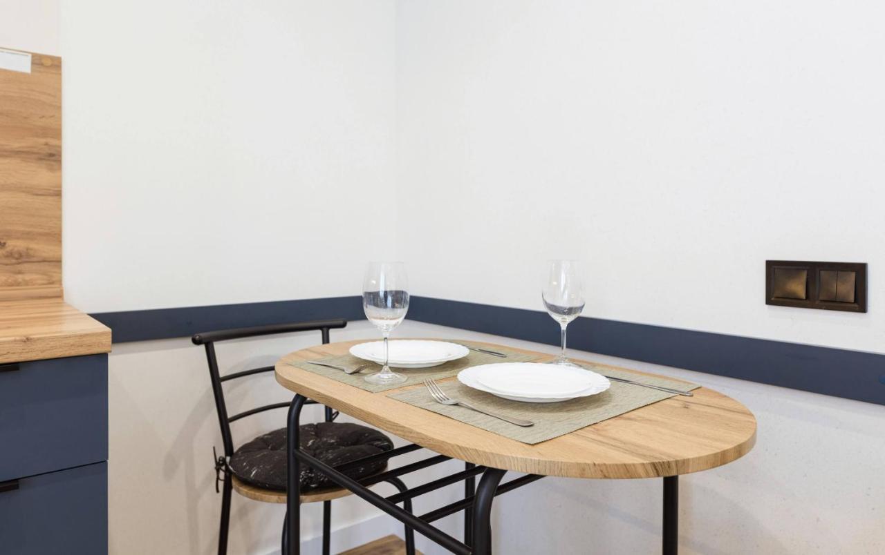 Apartament Квартири Люкс Метро Чернігівська Kijów Zewnętrze zdjęcie