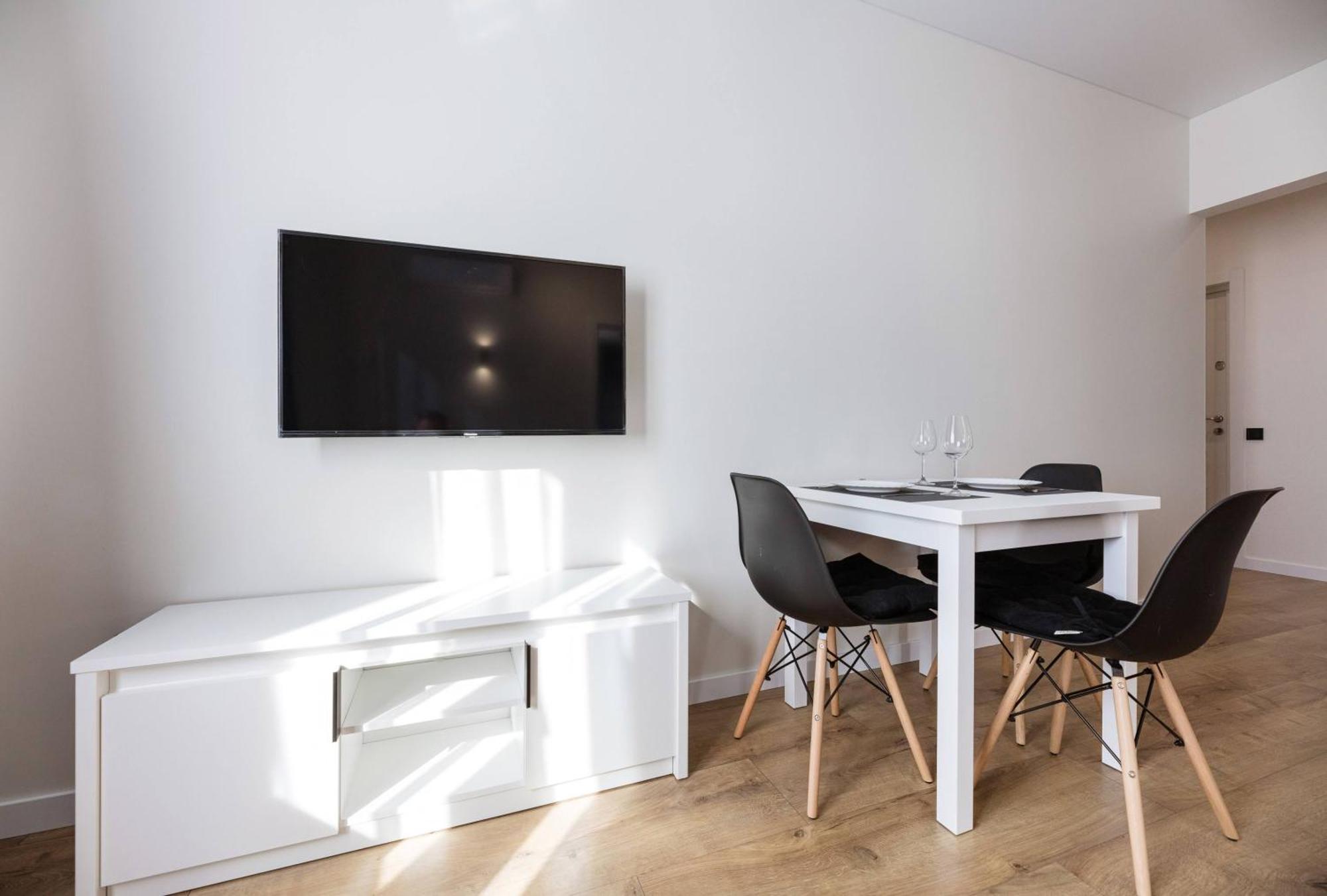 Apartament Квартири Люкс Метро Чернігівська Kijów Zewnętrze zdjęcie