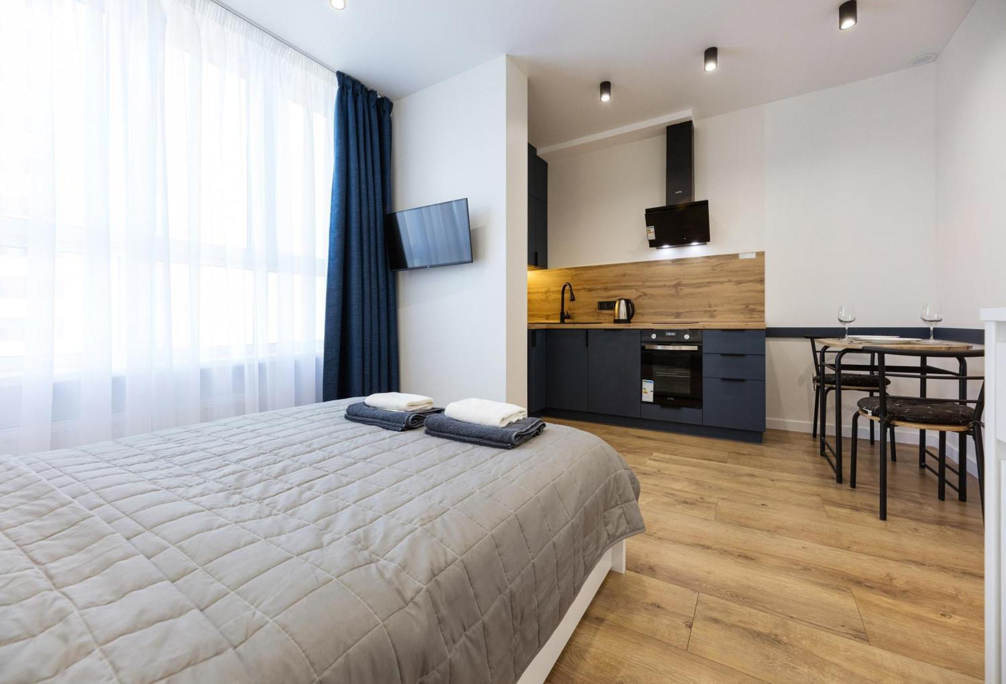 Apartament Квартири Люкс Метро Чернігівська Kijów Zewnętrze zdjęcie
